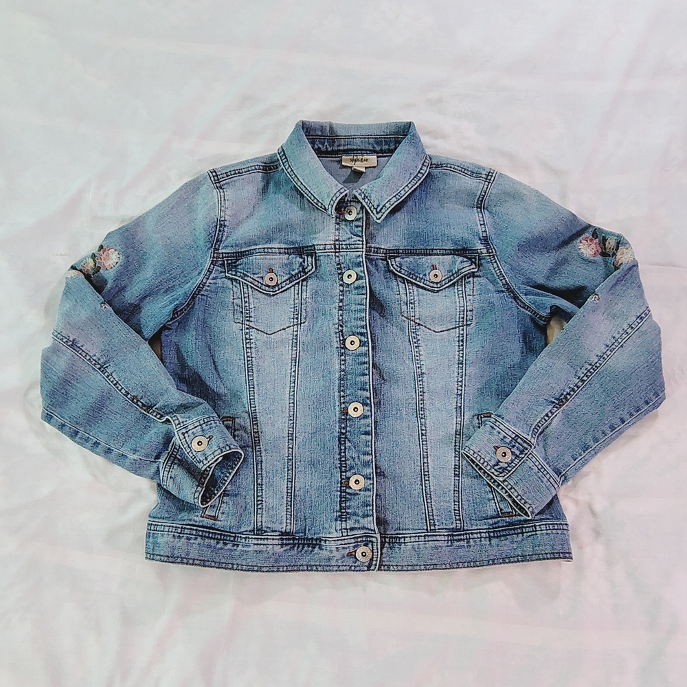 Style & Co Woman's Denim Long Sleeve Jacket with Floral Embroidery